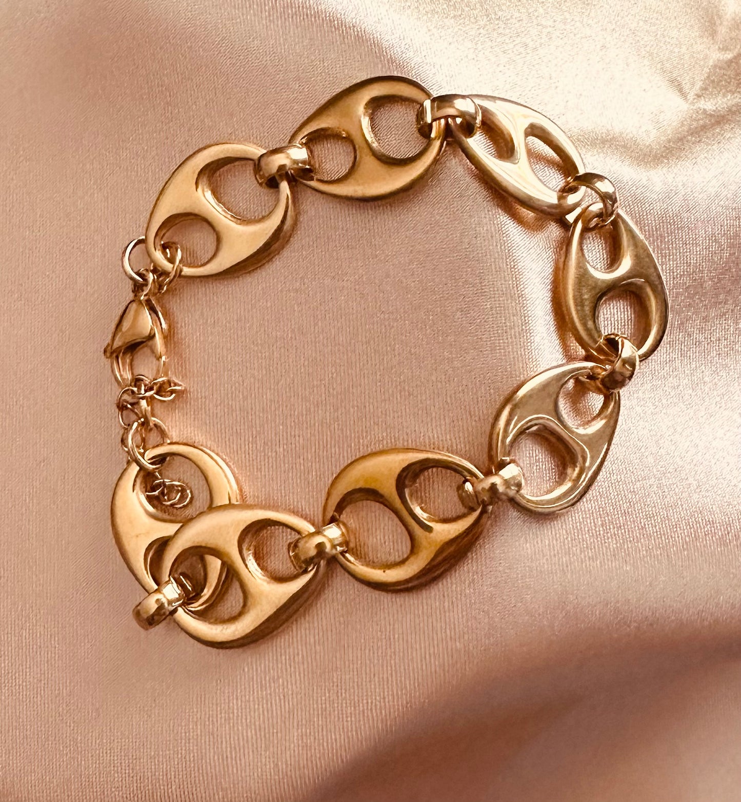 Chunky Pig Nose Bracelet
