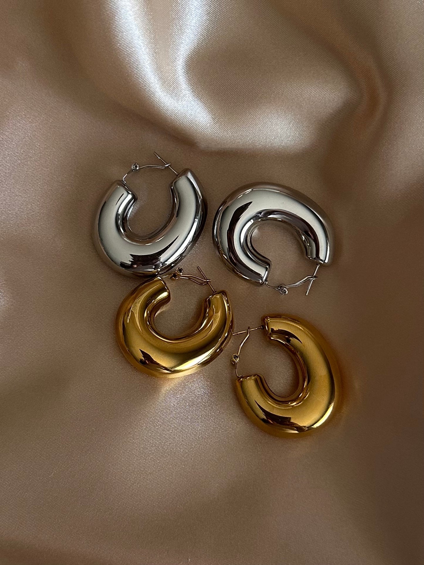 Milly Hoop Earrings
