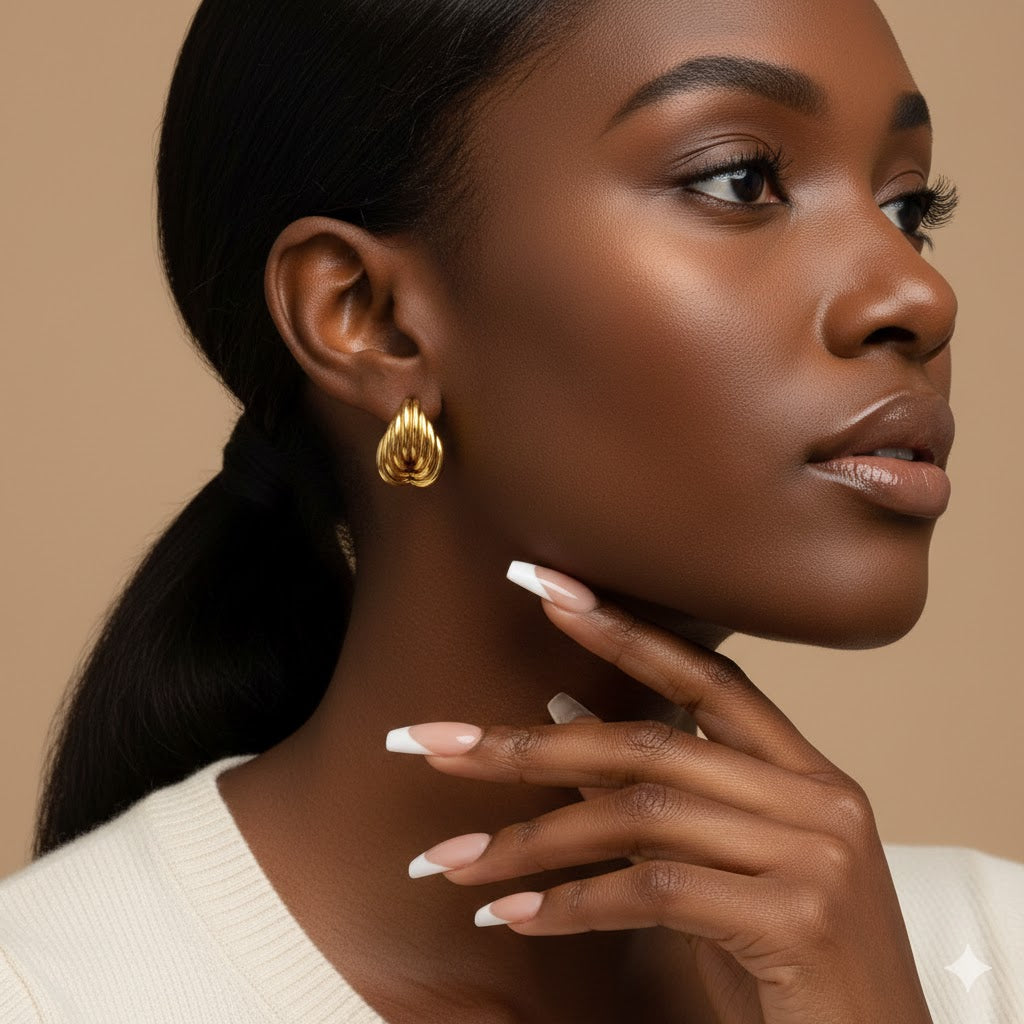 Sophie Vintage Heart Shaped Stud Earrings